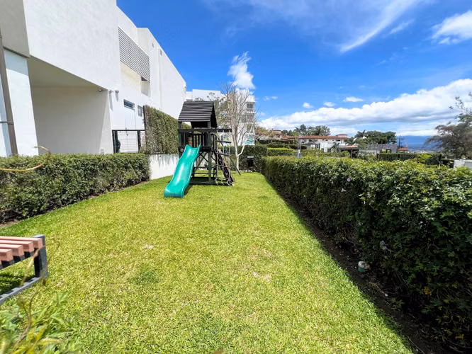 Apartamento de Lujo con Terraza y Vista Espectacular | Guachipelín de Escazú - Imagen 17