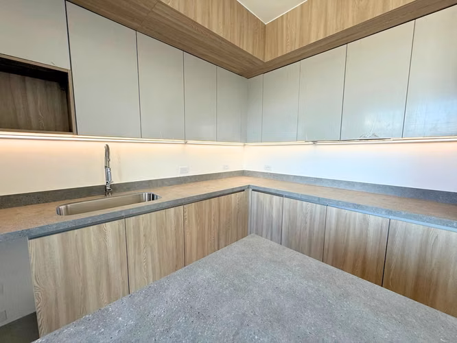 Apartamento de Lujo con Terraza y Vista Espectacular | Guachipelín de Escazú - Imagen 2