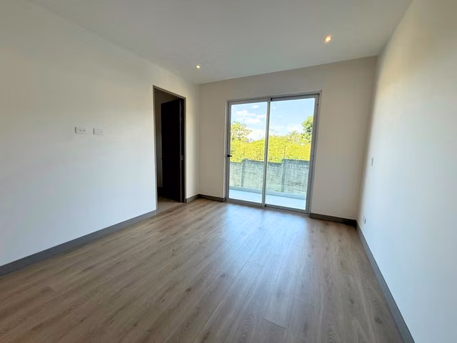 Apartamento de Lujo con Terraza y Vista Espectacular | Guachipelín de Escazú - Imagen 9