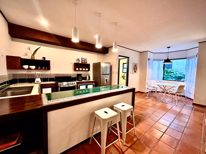 APARTAMENTO AMUEBLADO / PISCINA Y AREAS VERDES EN SAN RAFAEL ESCAZU - Imagen 10