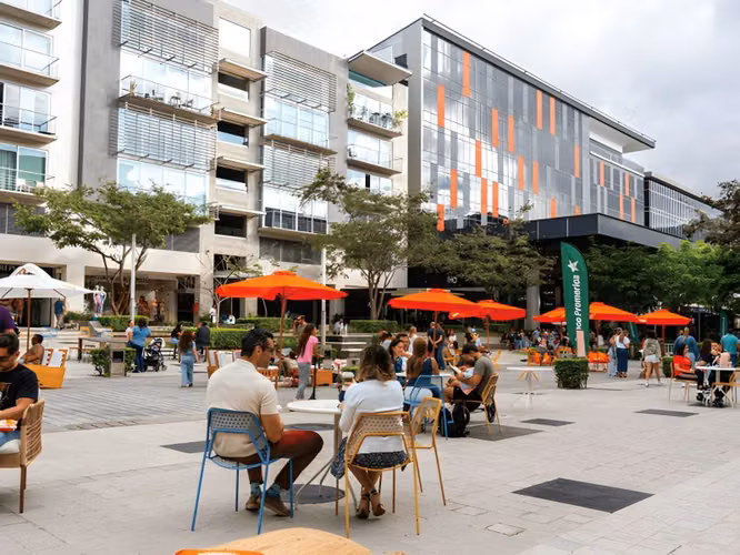 Excelente oportunidad de inversión en Avenida Escazú - Imagen 8