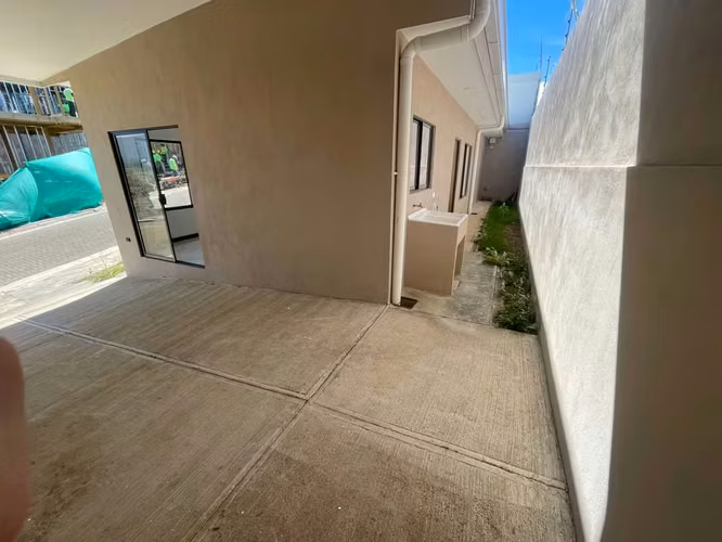 Venta de casa de un piso en Escazu - Imagen 12