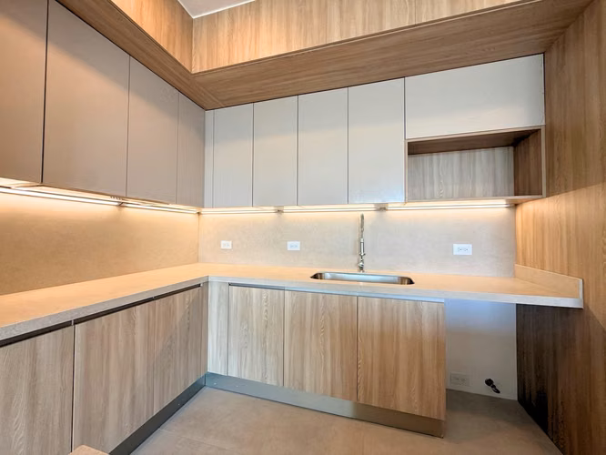 Apartamento con Vista Espectacular | 2 Habitaciones + Oficina | Guachipelín - Imagen 3
