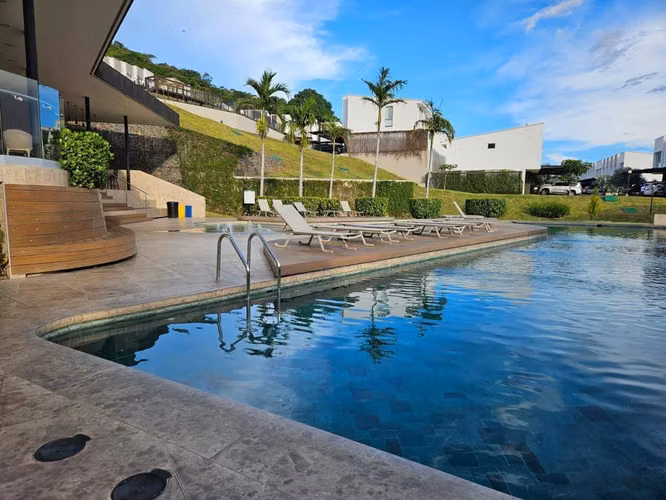 Casa Amoblada en Alquiler en Condominio Vistas Santa Ana - Imagen 13