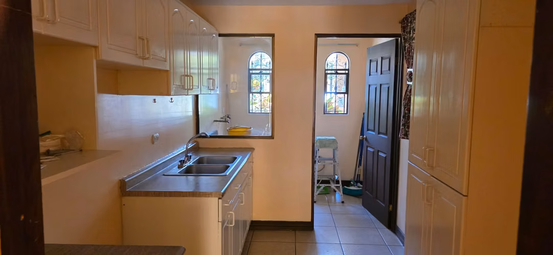 Hermosa Casa En Calle La Deportiva - Imagen 7