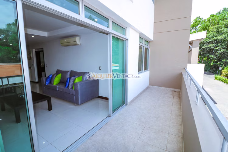 APARTAMENTO DE 3 HABIT. EN GUACHIPELIN ESCAZU - Imagen 8