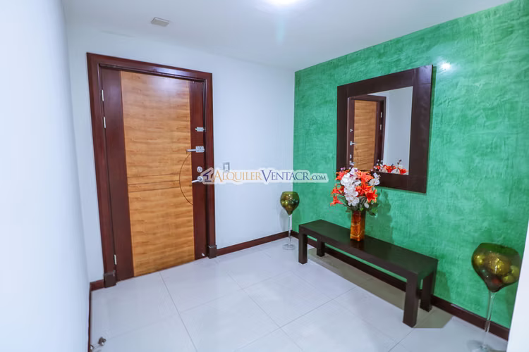 APARTAMENTO DE 3 HABIT. EN GUACHIPELIN ESCAZU - Imagen 4