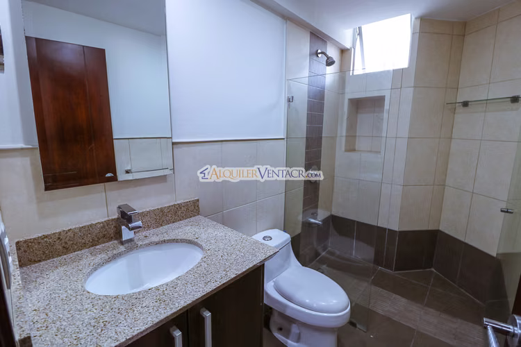 APARTAMENTO DE 3 HABIT. EN GUACHIPELIN ESCAZU - Imagen 15