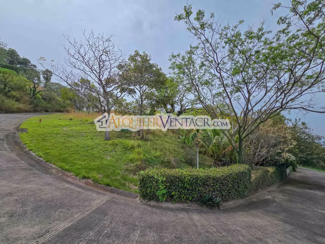 TERRENO DE 9.879 M2 PARA DESARROLLAR GUACHIPELIN ESCAZU X DISTRITO 4 - Imagen 10