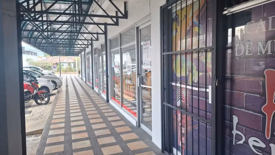 Venta de Centro Comercial en Belén, Heredia 18227
