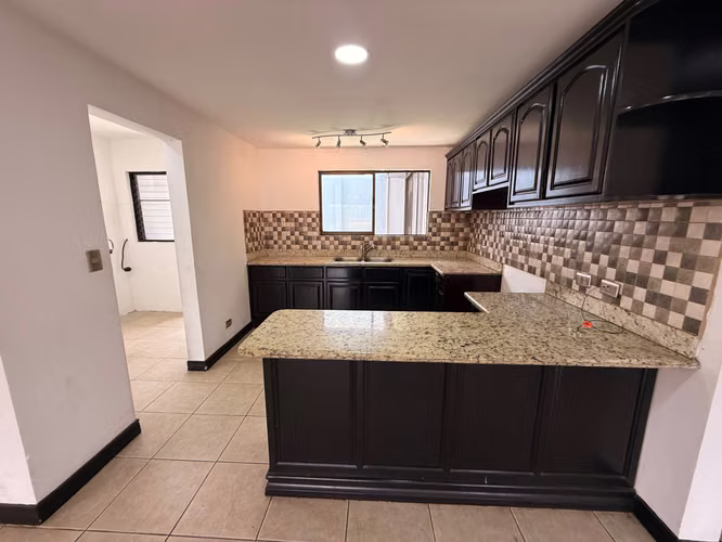 Casa en alquiler de 3 habitaciones en Guachipelín de Escazú - Imagen 7