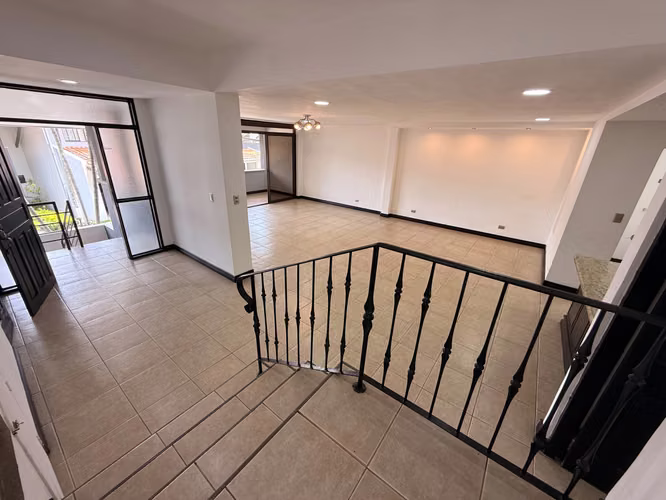 Casa en alquiler de 3 habitaciones en Guachipelín de Escazú - Imagen 18