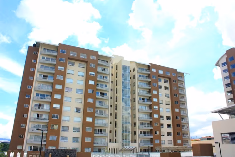 APARTAMENTO EN CONDADO DEL PARQUE SABANA NORTE - Imagen 19