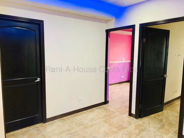 Casa con 2 Apartamentos en Venta – San Diego, La Unión EB 27-78 - Imagen 7