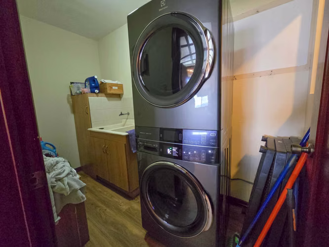 APARTAMENTO CON VISTA DE 3 HABIT. EN GUACHIPELIN ESCAZU - Imagen 7
