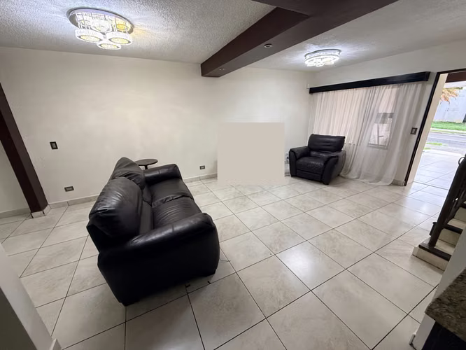 Casa en alquiler en residencial Rincon Verde 2, San Pablo de Heredia - Imagen 3