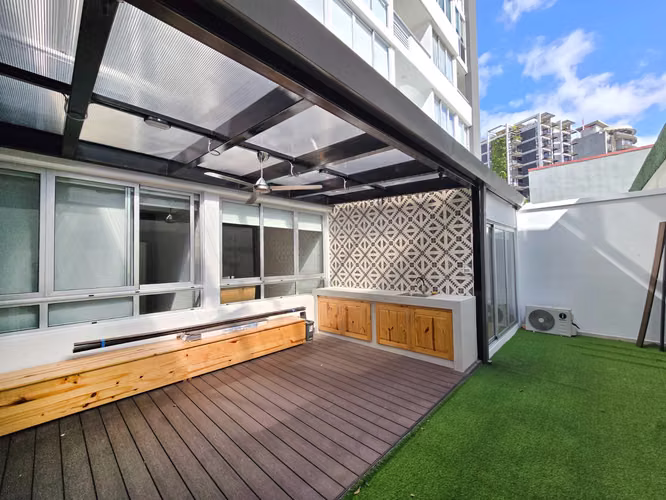 SE ALQUILA APARTAMENTO EN U NUNCIATURA