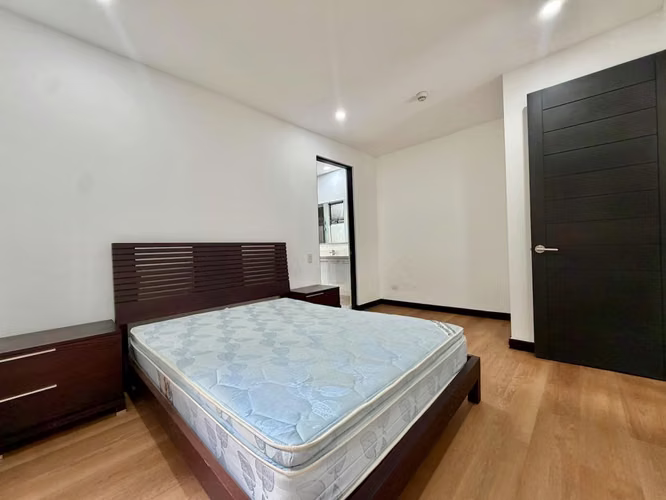 ESCAZÚ: ALQUILER DE APARTAMENTO AMUEBLADO EN CONDOMINIO - Imagen 4