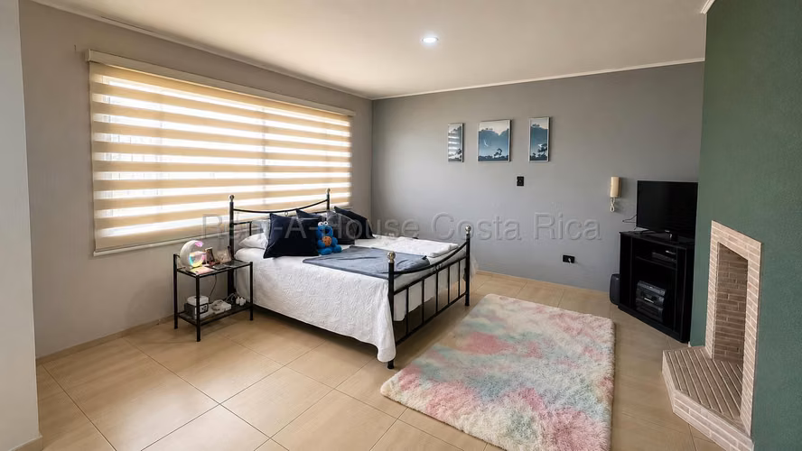 Casa en Venta en Lomas de Ayarco Curridabat – Residencial Exclusivo y Gran Distribución - Imagen 10