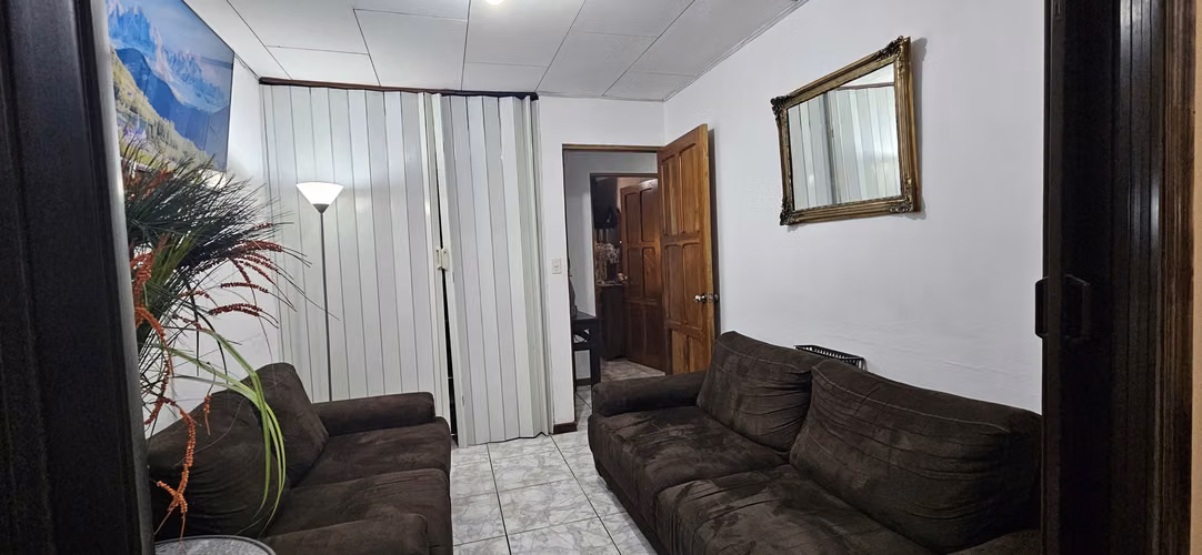 ¡OPORTUNIDAD ÚNICA! 2 CASAS EN UNA- RESIDENCIAL PRIVADO EN IPIS DE GUADALUPE - Imagen 3