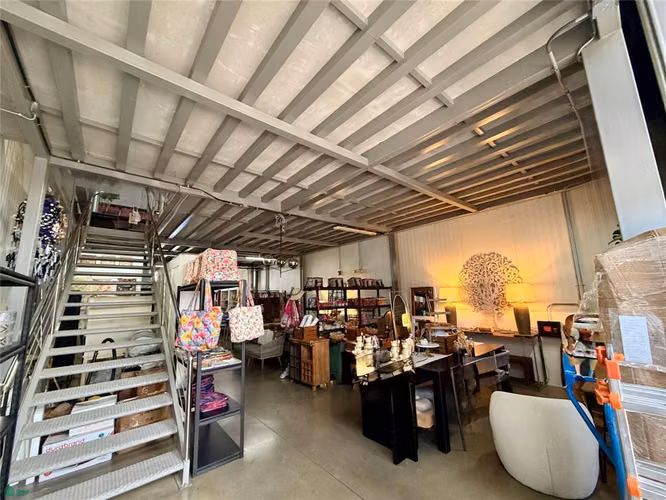 Local en Liberia/Solarium-mezzanine-vigilancia - Imagen 3