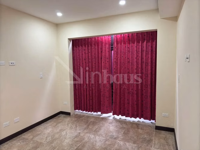 Venta de Casa con Apartamentos para inversión - Imagen 8