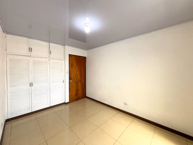 Casa de un Piso con Jardín en alquiler | A 800 metros del Parque de Sabanilla - Imagen 15