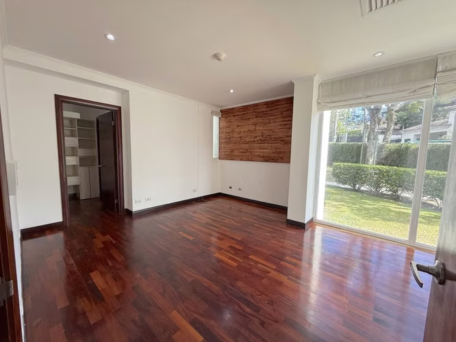 Apartamento en Alquiler en Escazú, Primer Piso | Cerca del Country Club ID22999 - Imagen 10