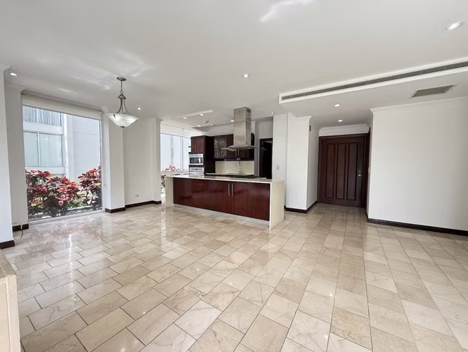 Apartamento en Alquiler en Escazú, Primer Piso | Cerca del Country Club ID22999 - Imagen 4