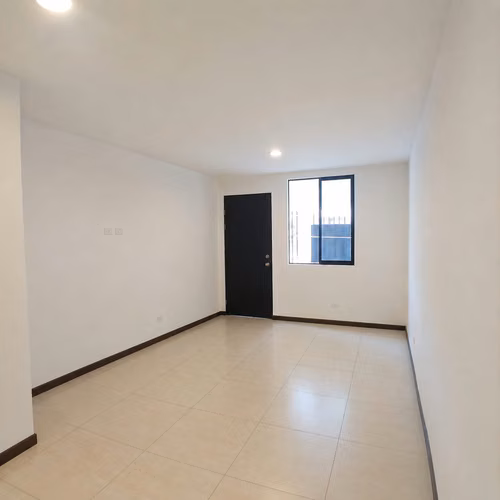 ¡SE VENDE CASA EN MORAVIA!   LOS COLEGIOS SUR - Imagen 12