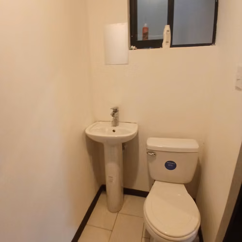 ¡SE VENDE CASA EN MORAVIA!   LOS COLEGIOS SUR - Imagen 18