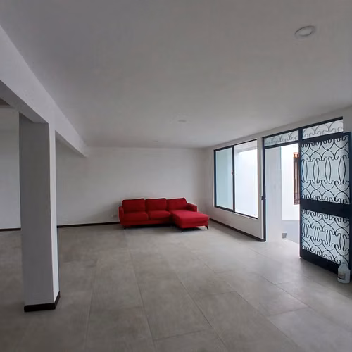 ¡SE VENDE CASA EN MORAVIA!   LOS COLEGIOS SUR - Imagen 16