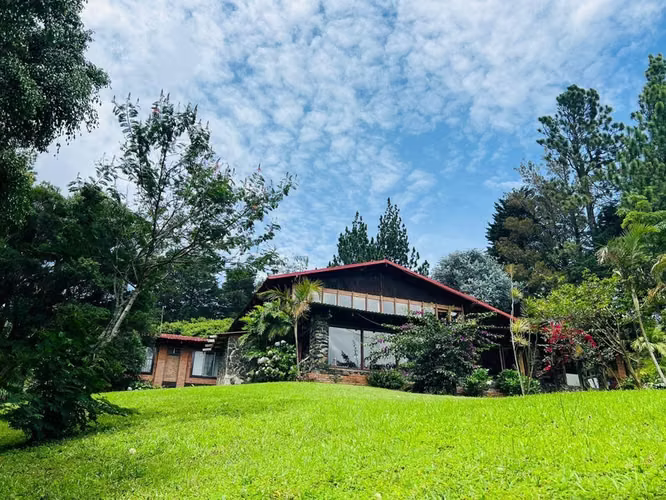 Hotel for Sale in Barva, San José de la Montaña. RAH 27-189