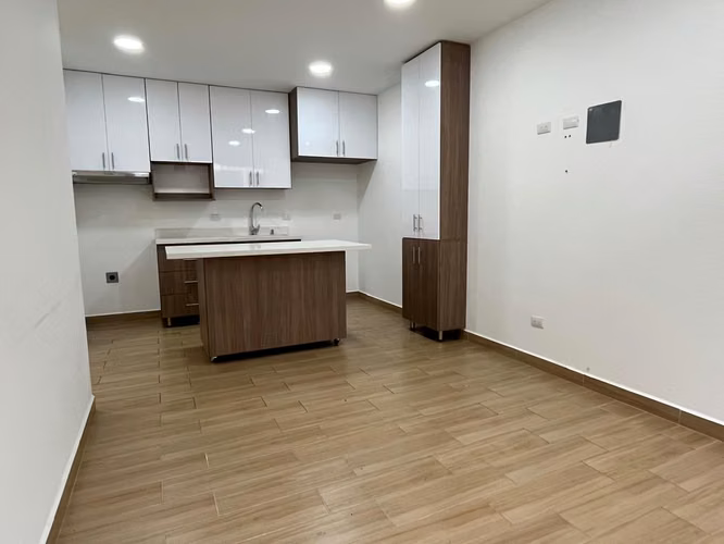 Alquiler Apartamento 2 Hab. | 2 Parqueos | Nuevo | 430 mil primera y tercera planta - Imagen 2