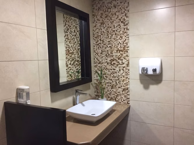 Oficina Escazú 93.97m² ($2.618 iva y cuota incluido) - Imagen 13
