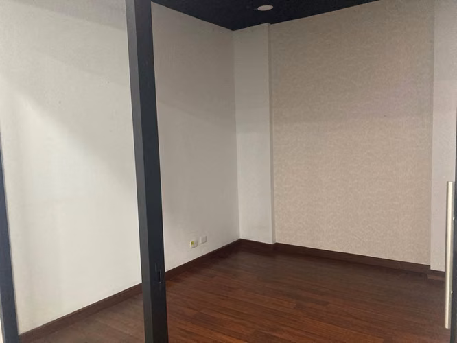 Oficina Escazú 93m² ($2.618 iva y cuota incluido) - Imagen 7