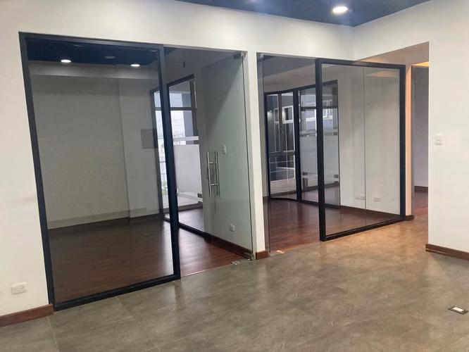 Oficina Escazú 93m² ($2.618 iva y cuota incluido) - Imagen 8