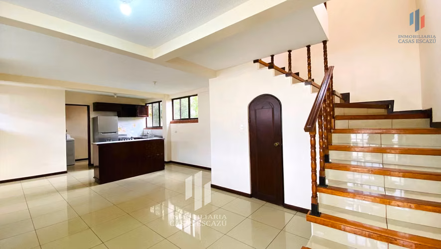 Casa en Alquiler, Trejos Montealegre, San Rafael de Escazú - Imagen 2