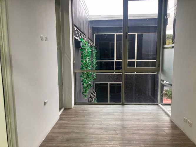 Oficina Escazú 86m²  $1.895 - Imagen 13