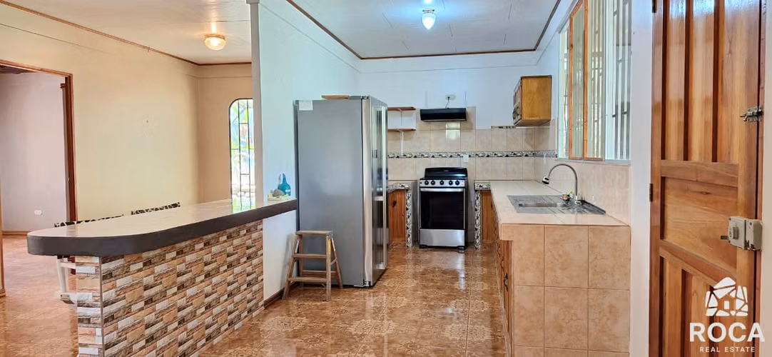 Venta de casa en La Palma de Perez Zeledon - Imagen 3