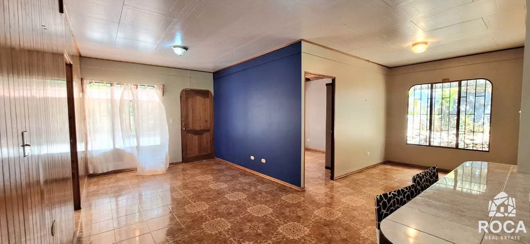 Venta de casa en La Palma de Perez Zeledon - Imagen 2