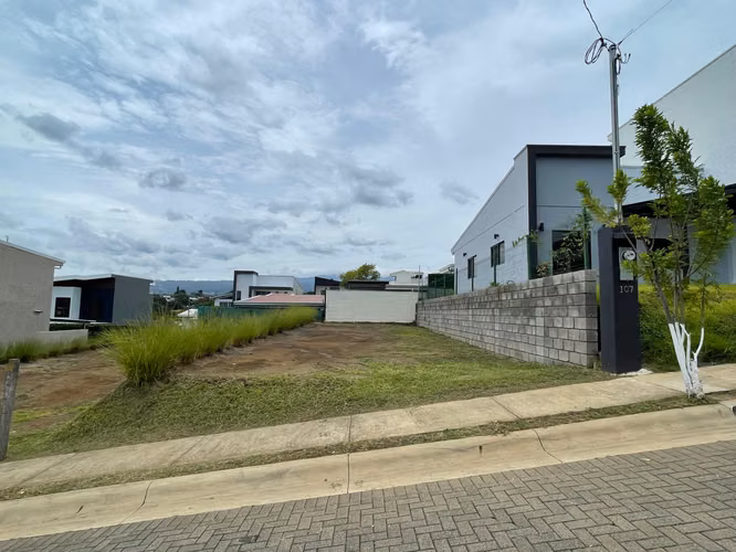 Terreno en venta condominio Montezuma - Imagen 5