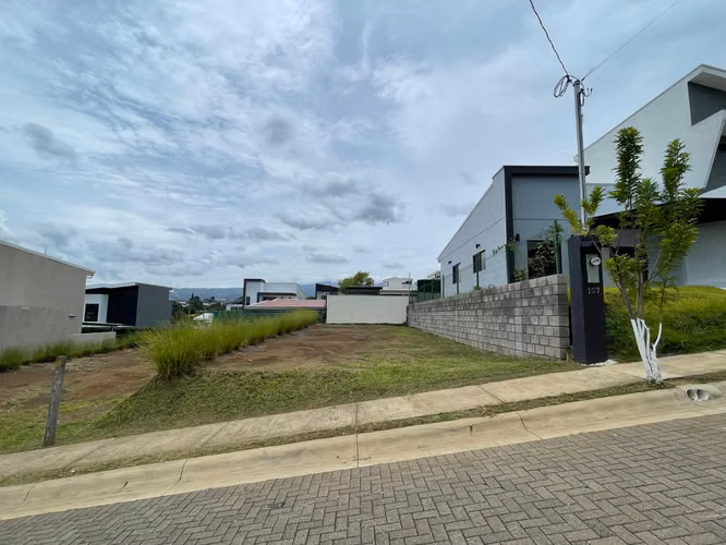 Terreno en venta condominio Montezuma - Imagen 7