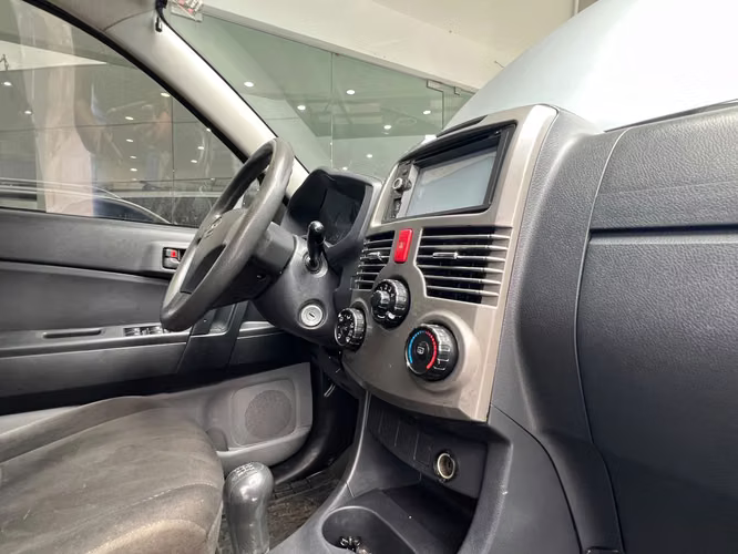 2016 Daihatsu Terios - Imagen 6
