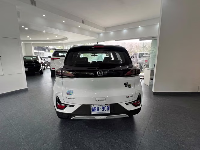 2025 CHangan CS15 - Imagen 3