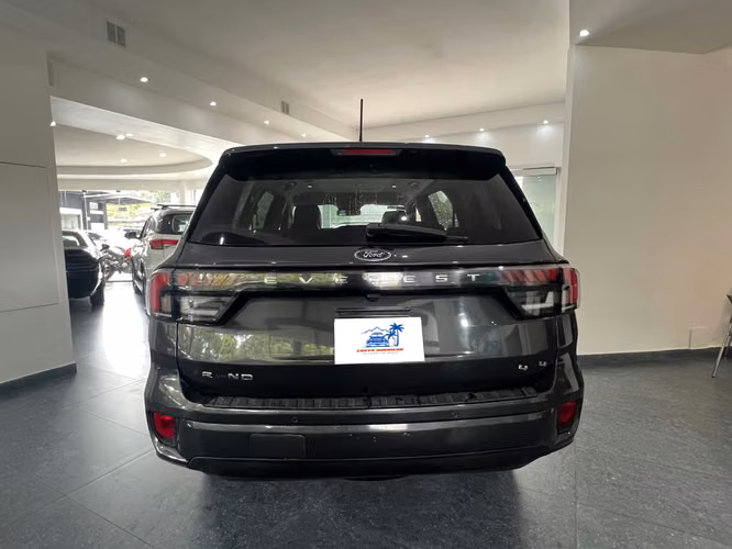 2023 Ford Everest - Imagen 6