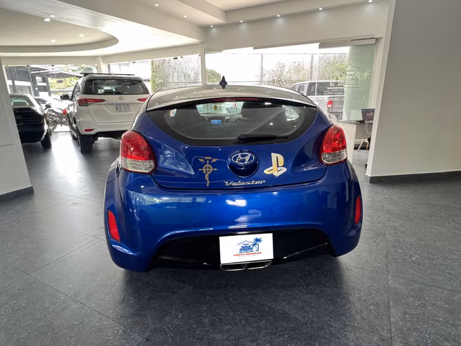 2013 Hyundai Veloster - Imagen 3