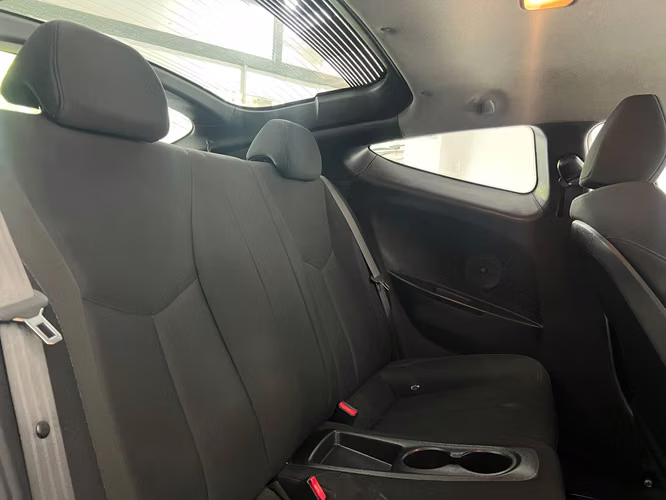 2013 Hyundai Veloster - Imagen 8