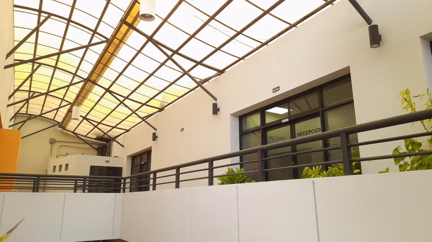 LOCAL COMERCIAL EN ALQUILER LA URUCA | $650 MENSUALES | 40 PARQUEOS | SEGURIDAD 24/7 - Imagen 10