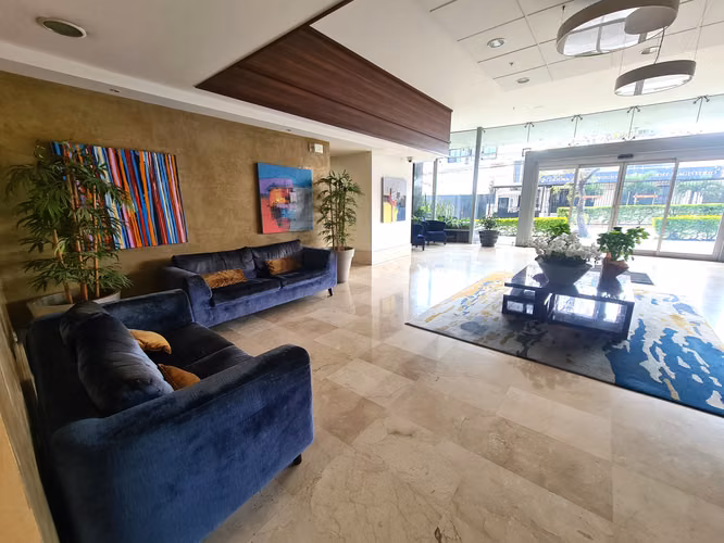 APARTAMENTO EN TORRES PASEO COLON